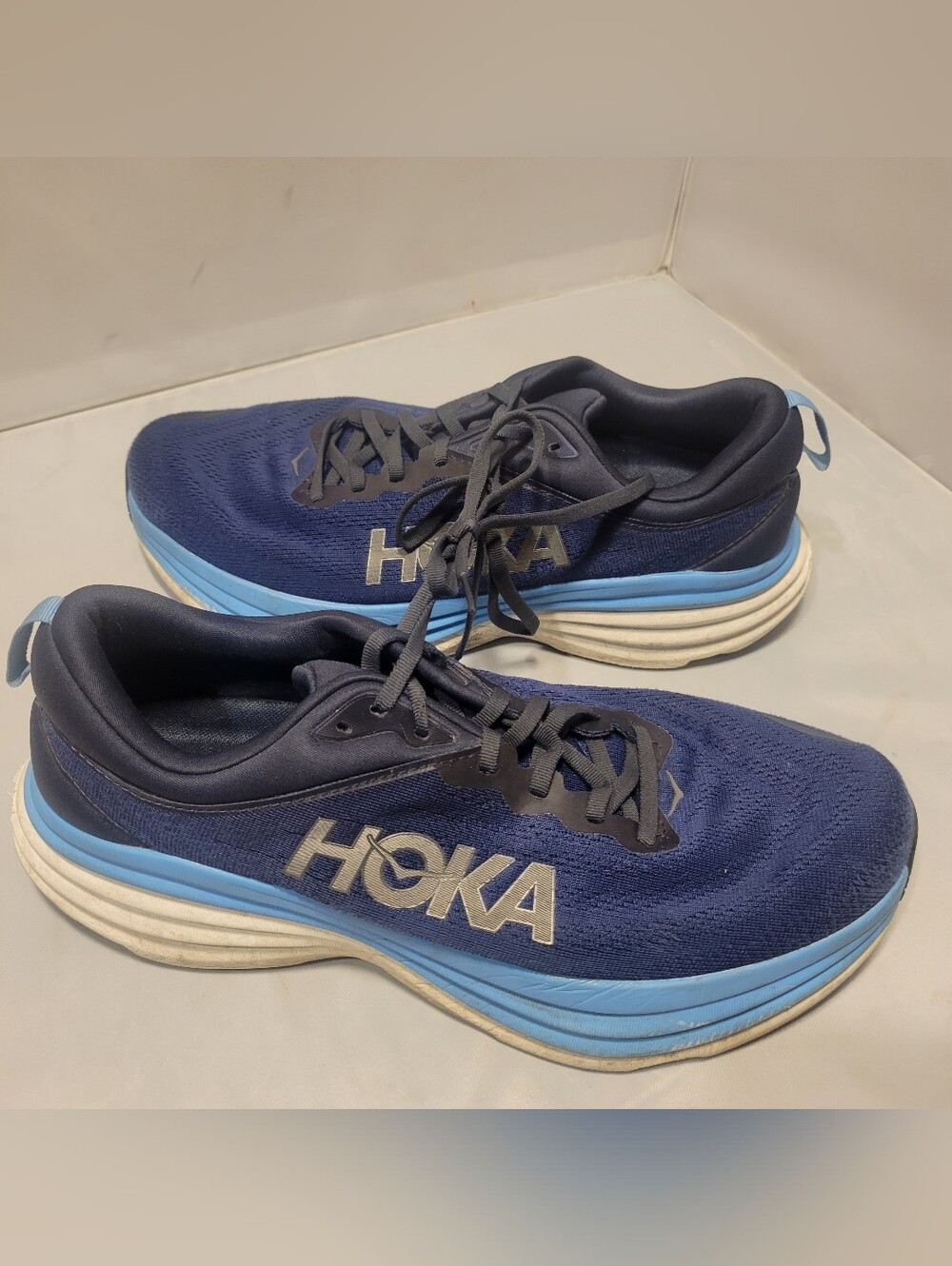 Hoka One One Bondi 8 Outer Space 1123202-OSAA Men’s Size 12D Retail $165